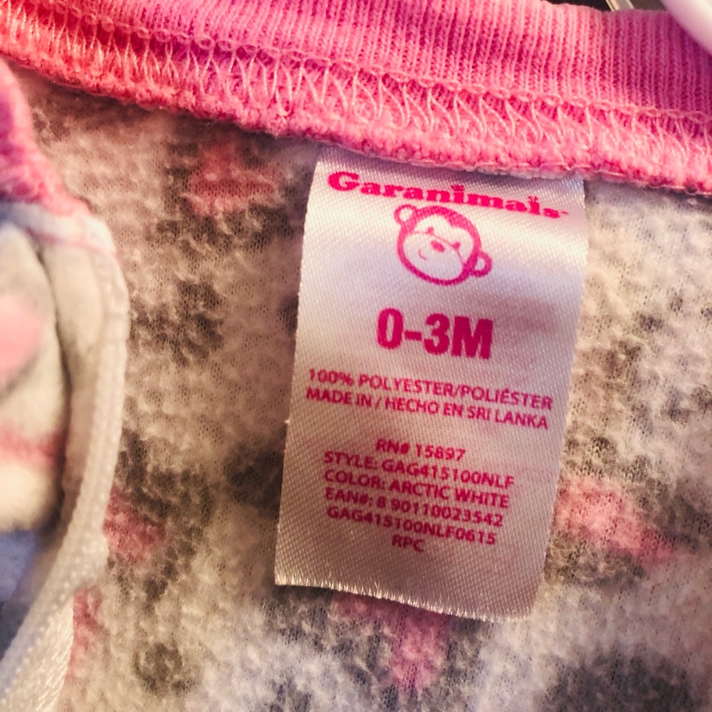All sleepwear are 0-3M different brands. - Picture 6 of 12